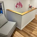 Mit Umzaeuntem Garten Und Terrasse Im Schoenen Nahetal 아파트 *